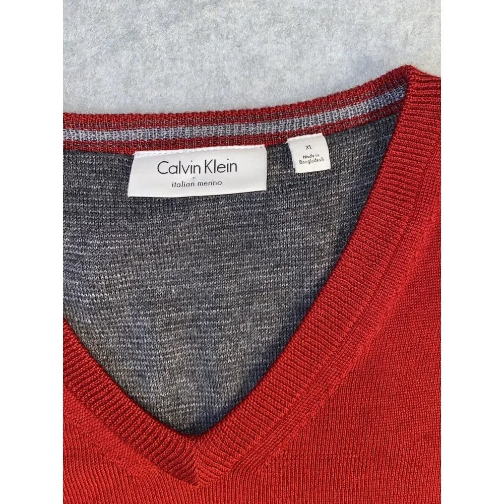 Calvin‎ Klein Classic  Red V-Neck  Sweater. Size XL. Fits large.